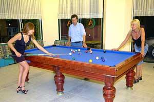 MONART HOTELS 