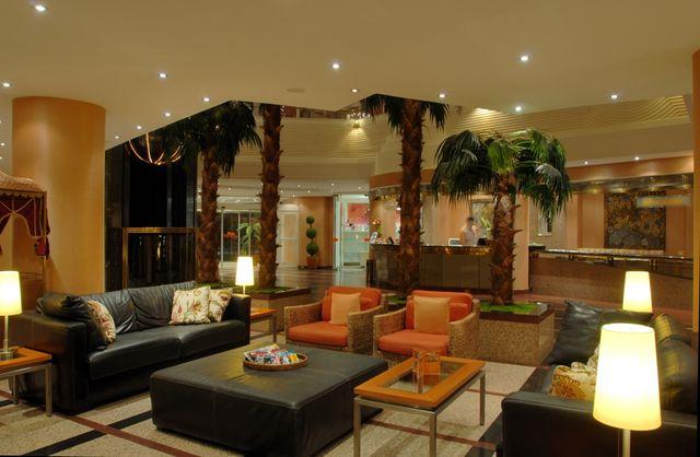 ELEGANCE İNTERNATİONAL  HOTEL MARMARiS