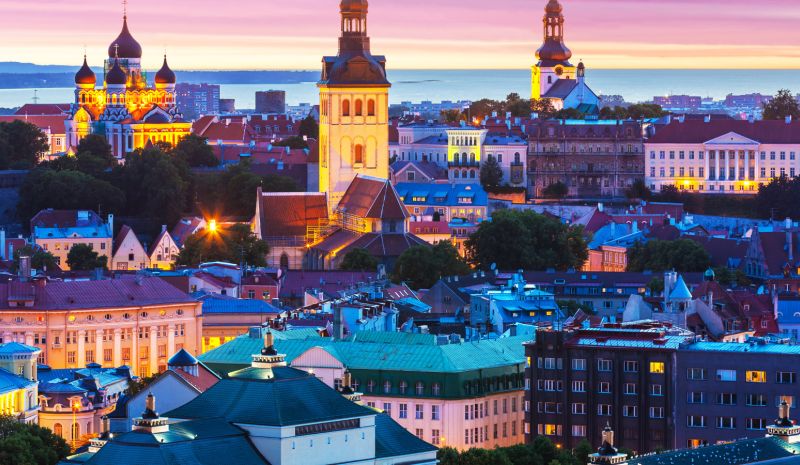 Baltıklar'da 3 Ülke Turu Tallinn & Riga & Vilnius THY İle Kurban Bayramı Özel 7 Gece 8 Gün 2027 (TLL-VNO)