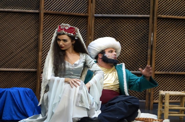 İstanbul 7 Kocalı Hürmüz Tiyatro Oyunu