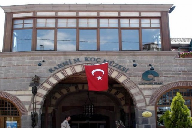 İstanbul 7 Kocalı Hürmüz Tiyatro Oyunu