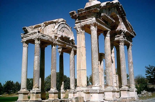Denizli Afrodisias Antik Kenti - Işıklı Göl Turu