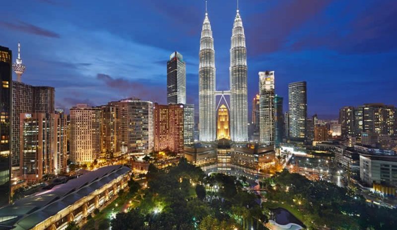 Kuala Lumpur - Bali - Singapur - Jakarta Turu