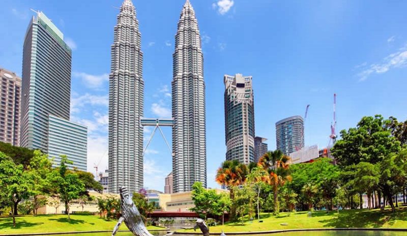 Kuala Lumpur - Bali - Singapur - Jakarta Turu