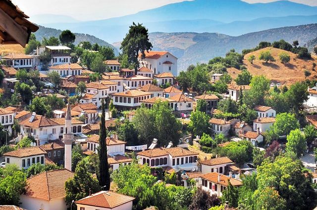 Kuşadası - Efes Antik Kenti - Meryemana - Şirince Turu