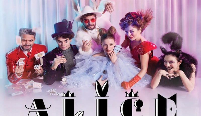 İstanbul Alice Müzikali ve Adalar Turu 