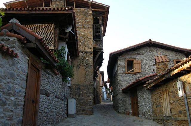 Sardes Antik Kenti -  Birgi - Ödemiş - Nazarköy Turu