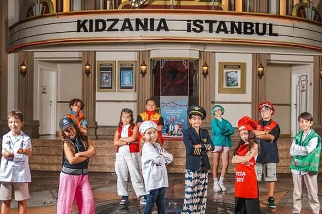 İstanbul Kidzania - Rahmi koç Müzesi - Miniatürk Turu