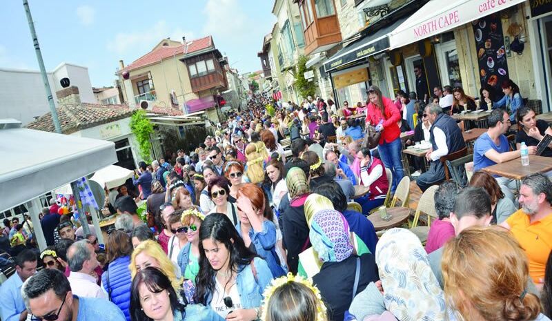 Alaçatı Ot Festivali Turu (hafta sonu) 
