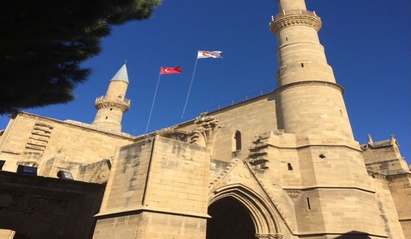 Uçaklı İzmir Kalkışlı Kıbrıs Turu